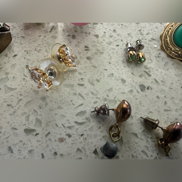 Lot of 15 vintage mid century earrings - Picture 10 of 15